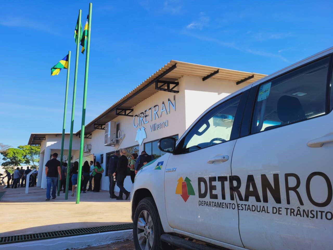 INVESTIMENTOS EM INFRAESTRUTURA  Com foco nos atendimentos oferecidos aos cidadãos, governo de RO realiza entrega de seis Ciretrans