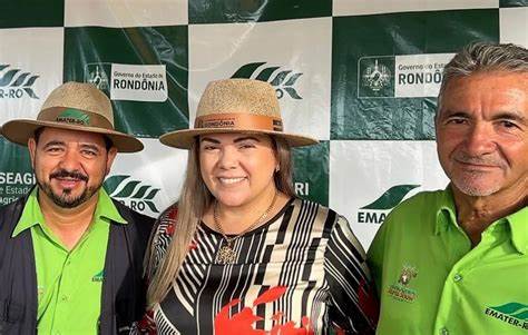 DEPUTADA CLÁUDIA DE JESUS DEFENDE TRABALHADORES DA EMATER